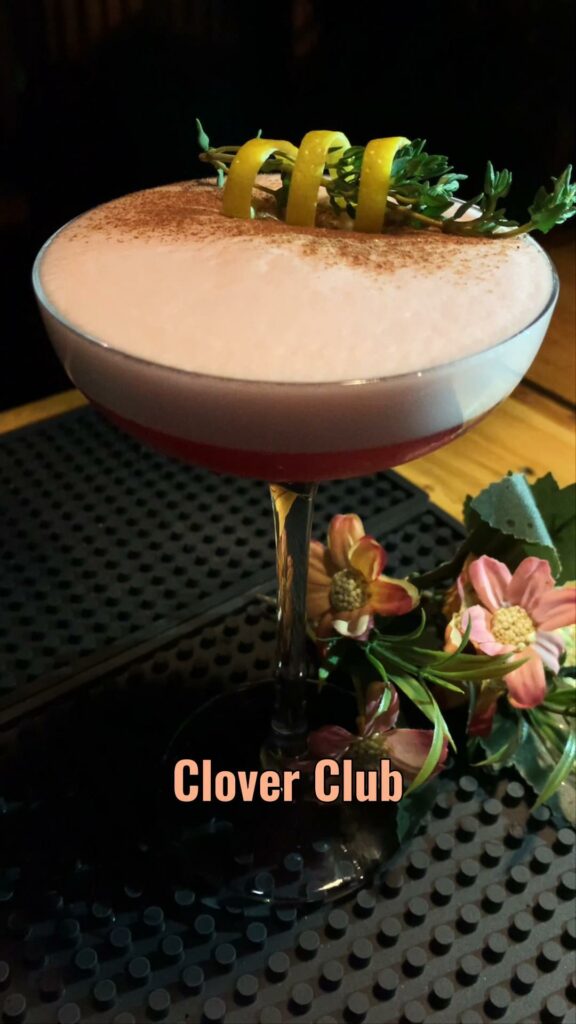 Old Fashioned Cocktails- Clover Club